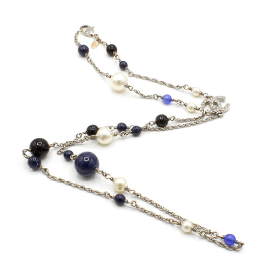 Chanel CC pearl necklace