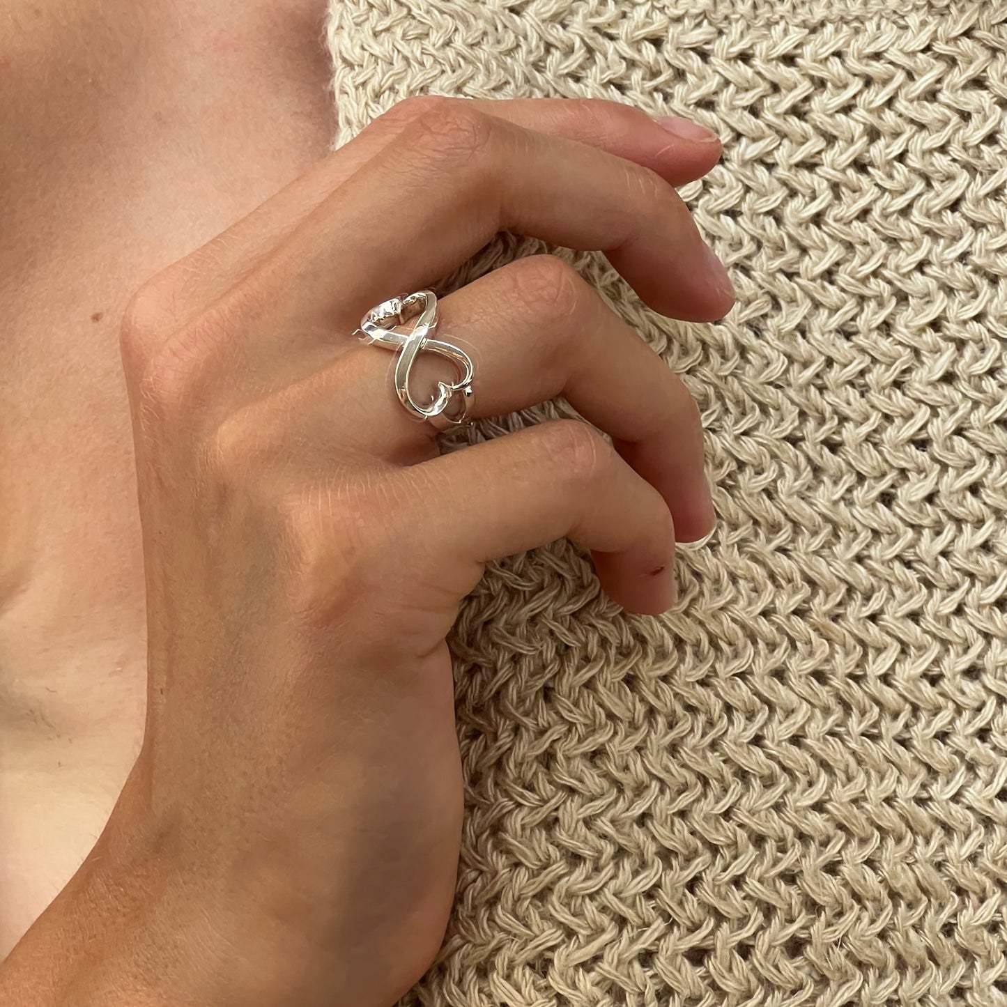 Tiffany & Co Double Loving Heart ring SIZE 51