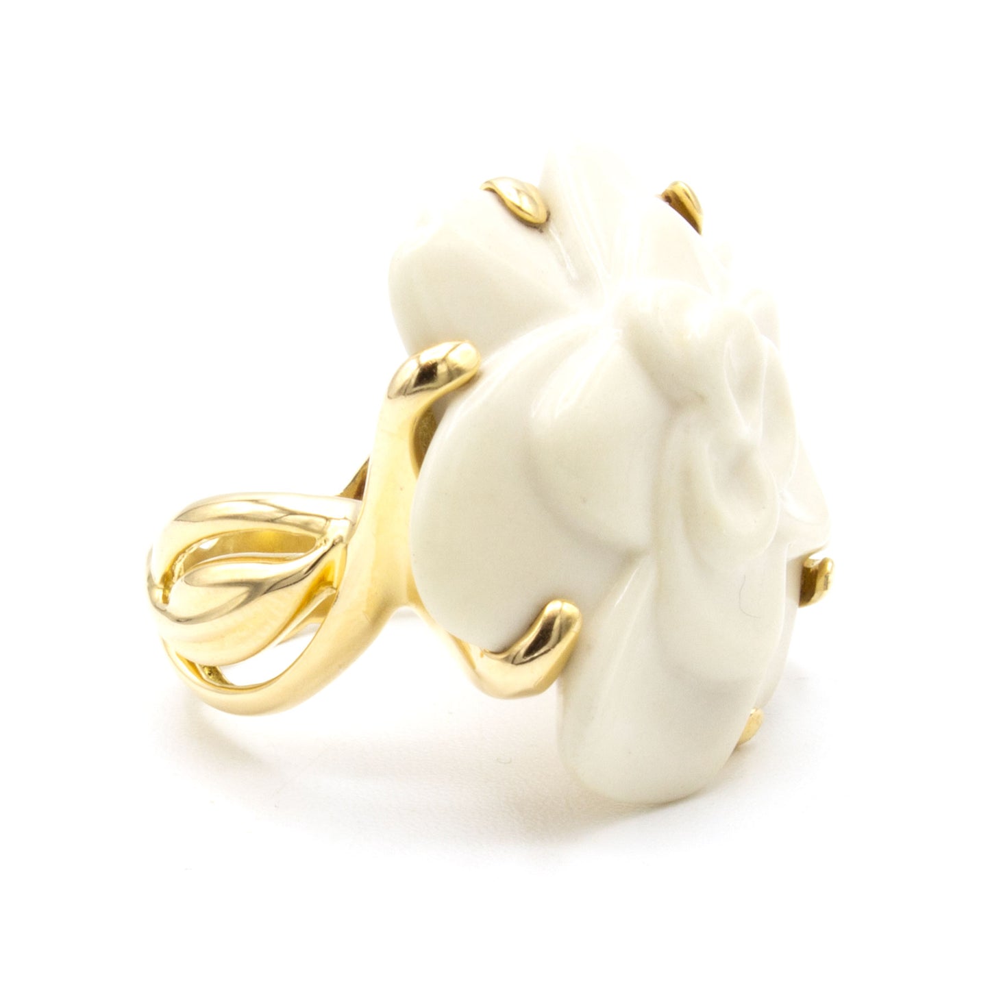 Chanel Camélia ring Size 49