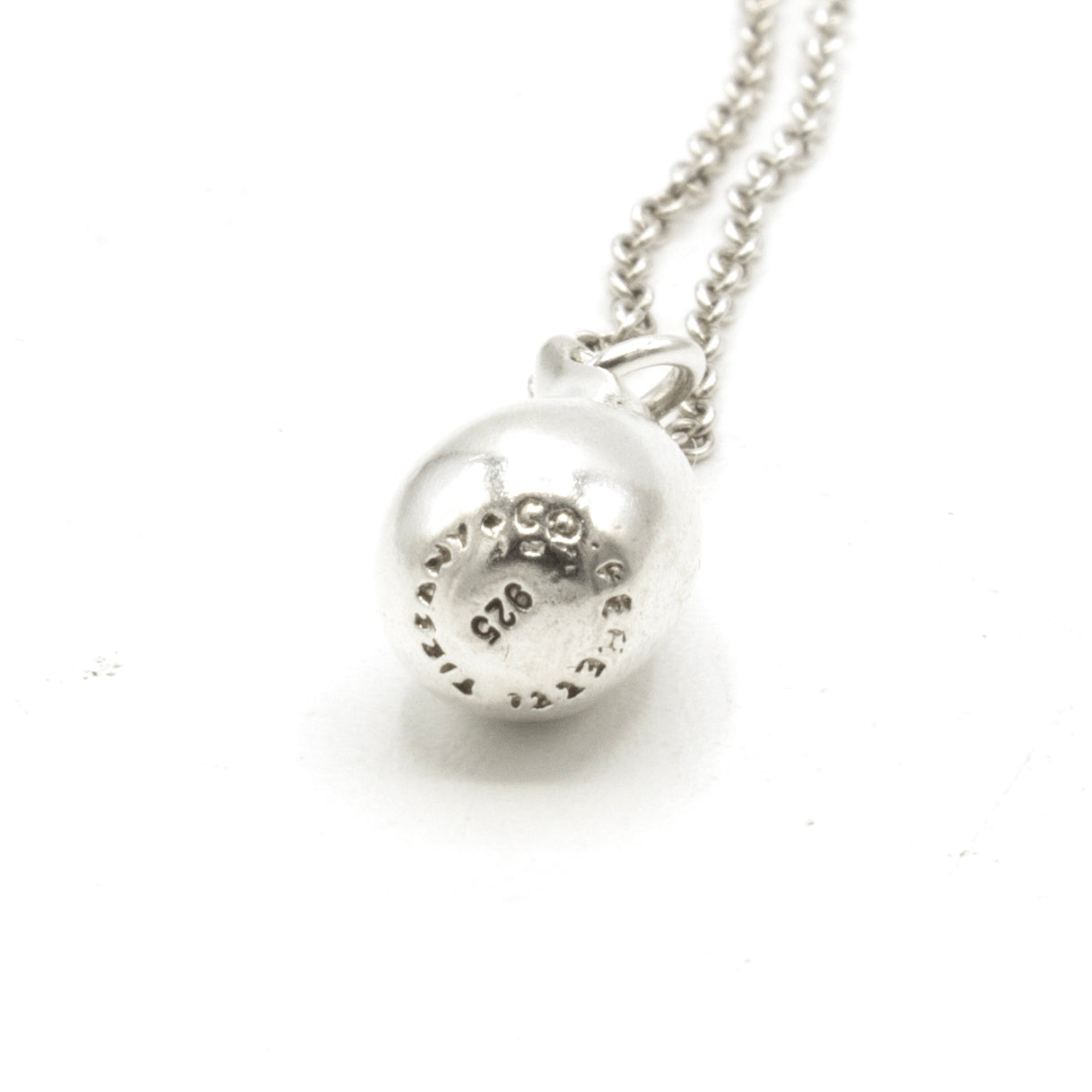 Tiffany & Co Teardrop Elsa Peretti necklace