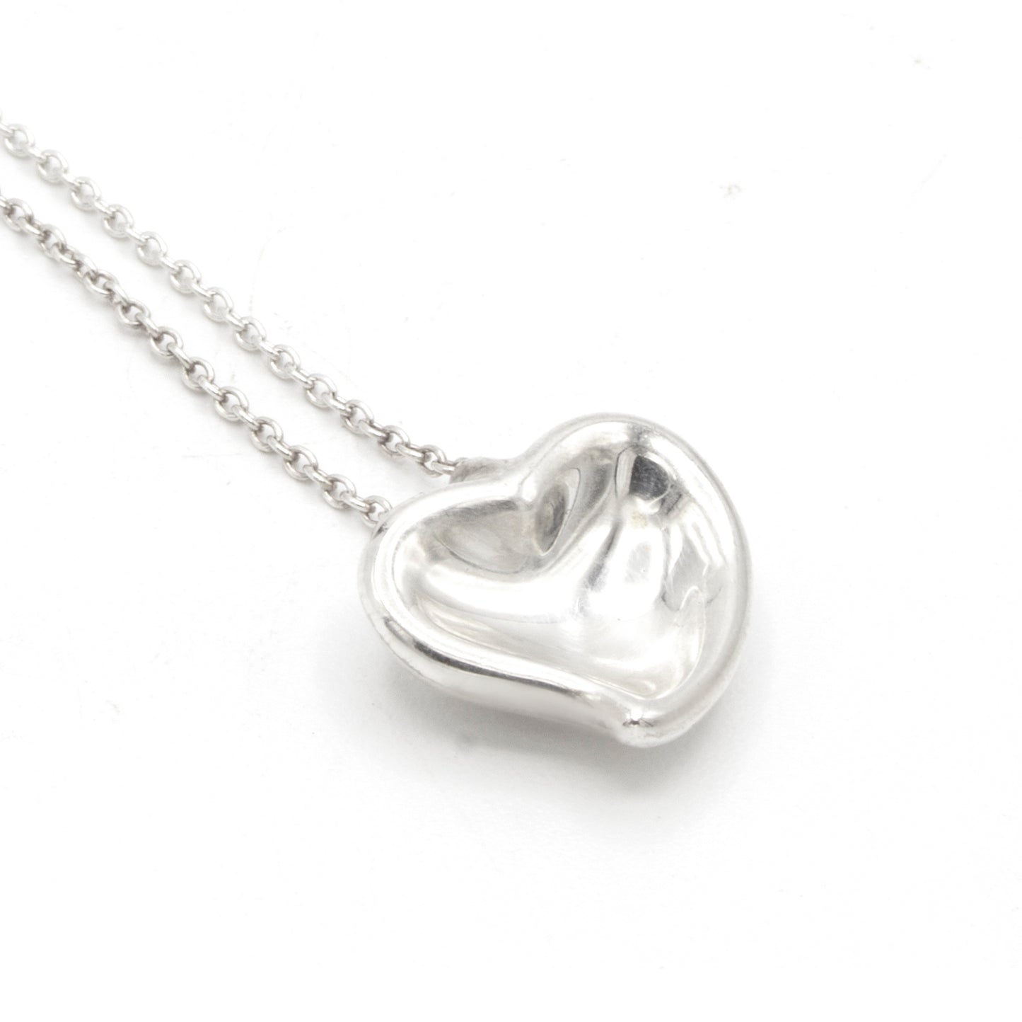 Tiffany & Co Curved Heart Elsa Peretti necklace
