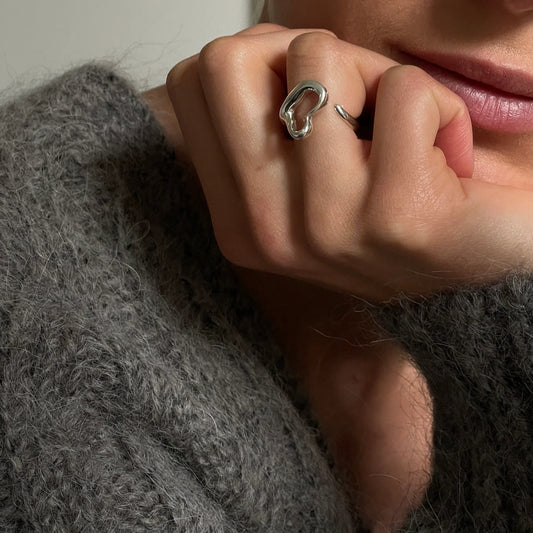 Tiffany & Co Open Heart ring SIZE 50