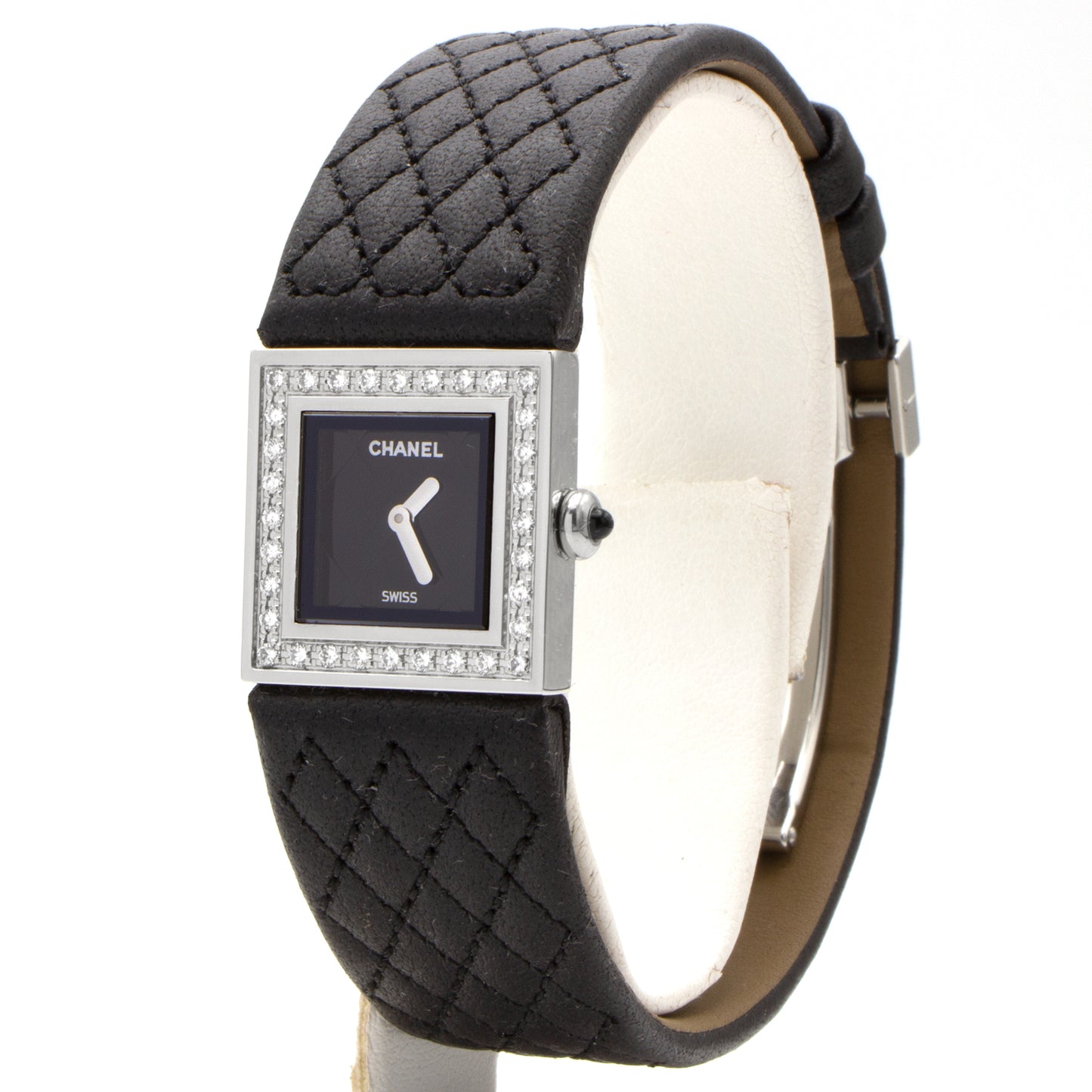 Chanel Matelassée diamonds watch