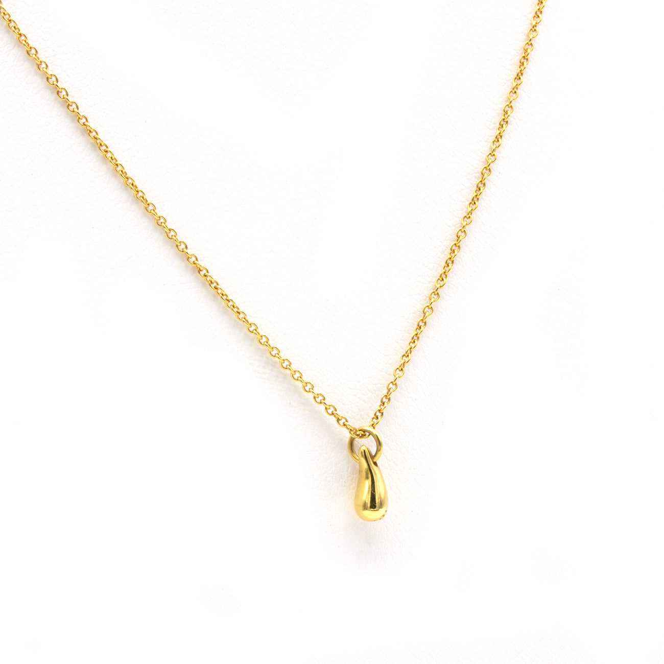 Tiffany & Co Teardrop 18K necklace