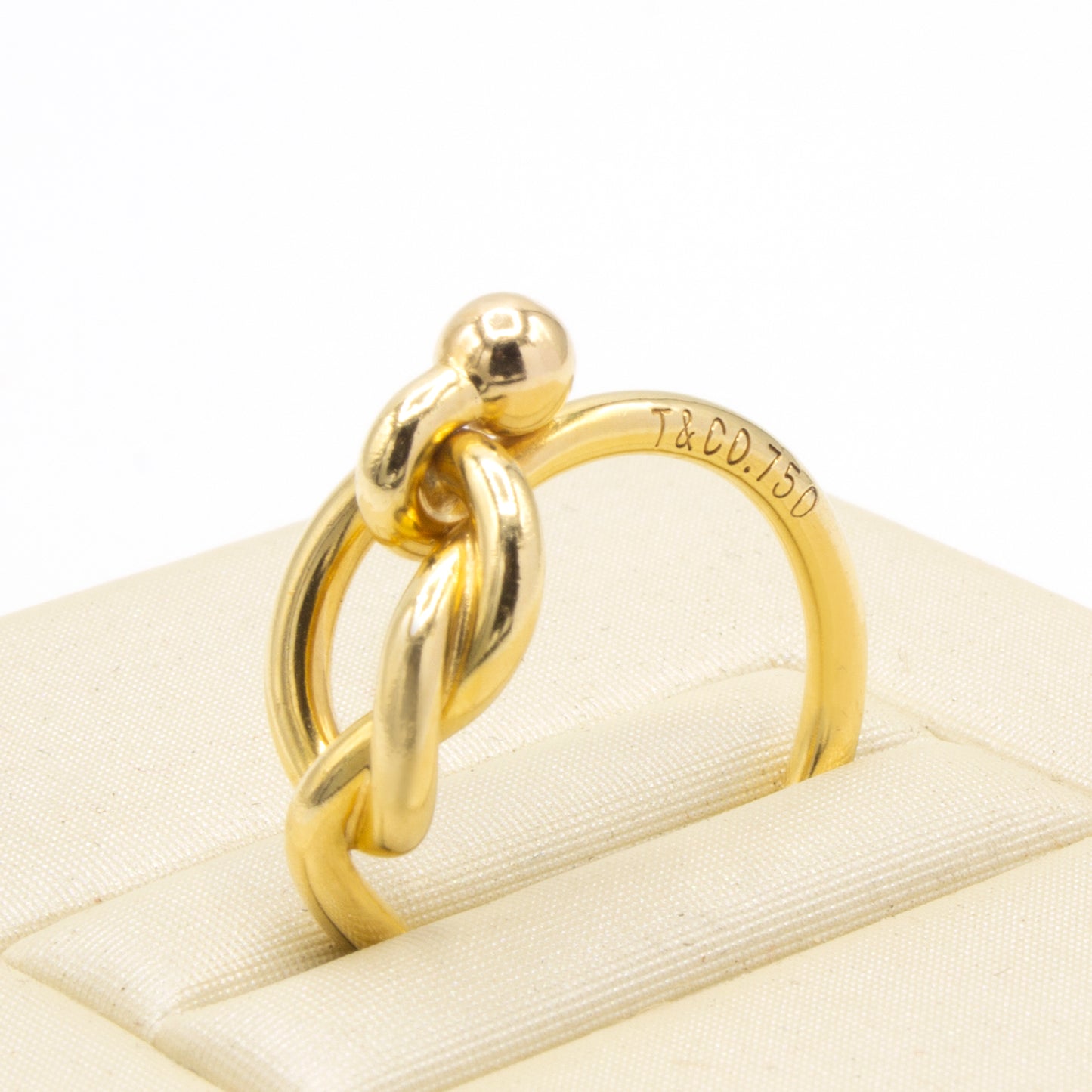 Tiffany & Co. Hook & Eye 18K ring SIZE 49.5