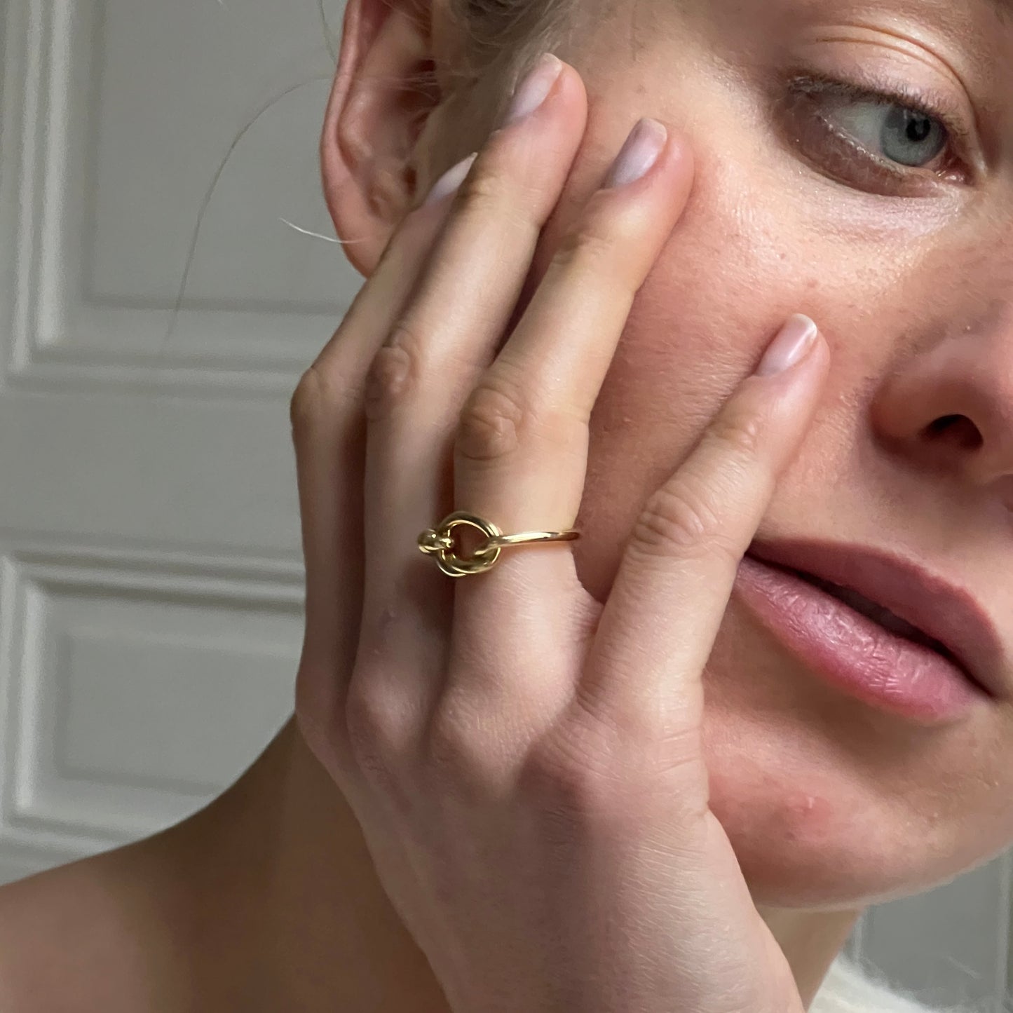 Tiffany & Co. Hook & Eye 18K ring SIZE 49.5