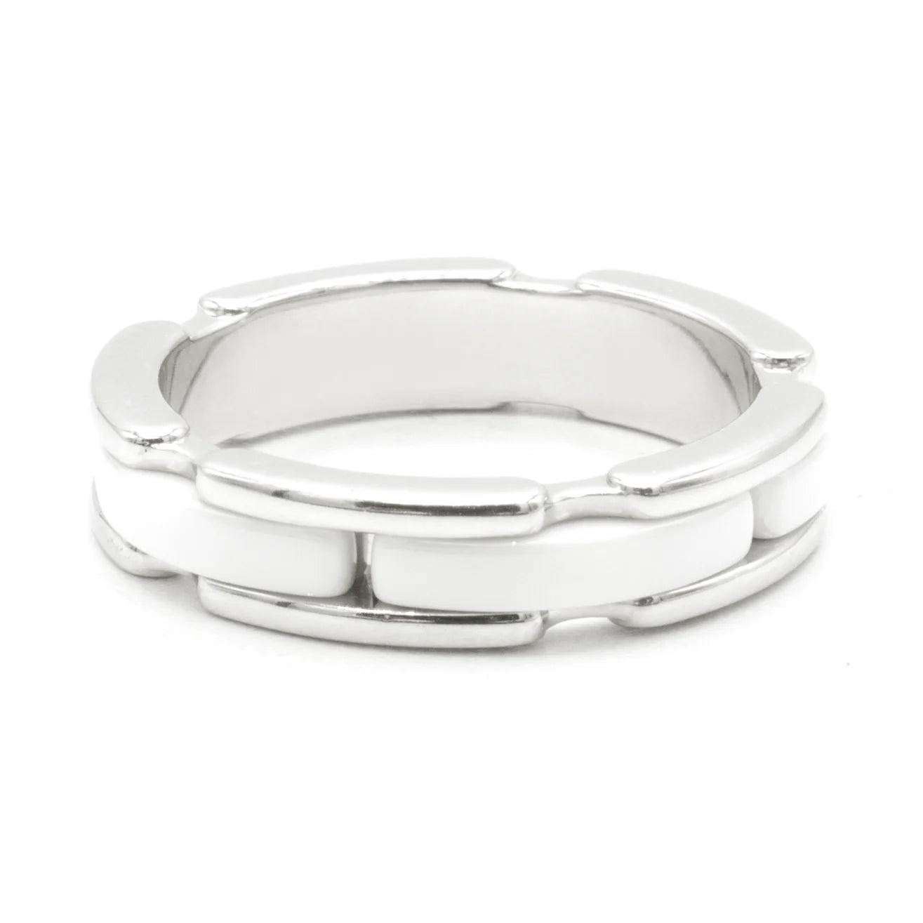 Chanel Ultra ring Size 47