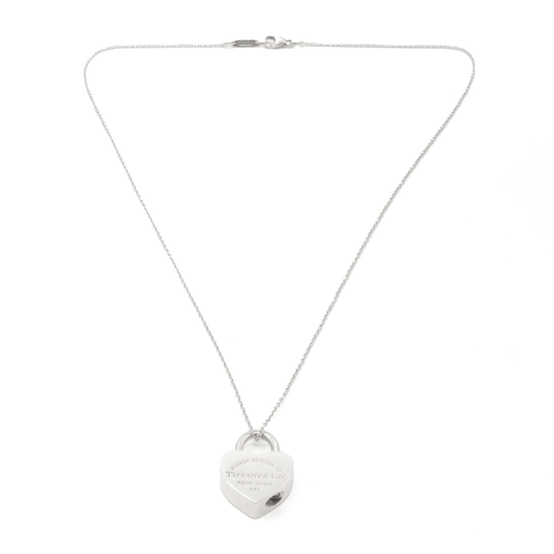 Tiffany & Co Please Return to Tiffany necklace – Luxe & Em