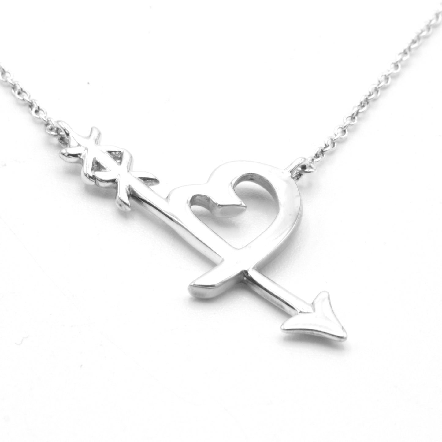 Tiffany & Co Graffiti Heart & Arrow necklace