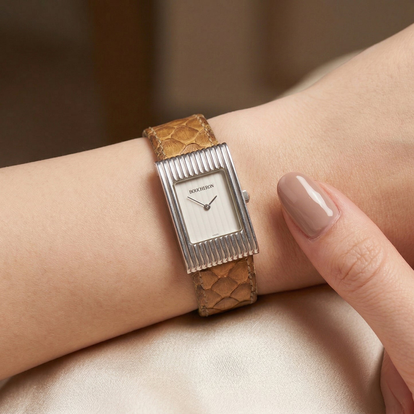 Boucheron Reflet (32x21mm) watch