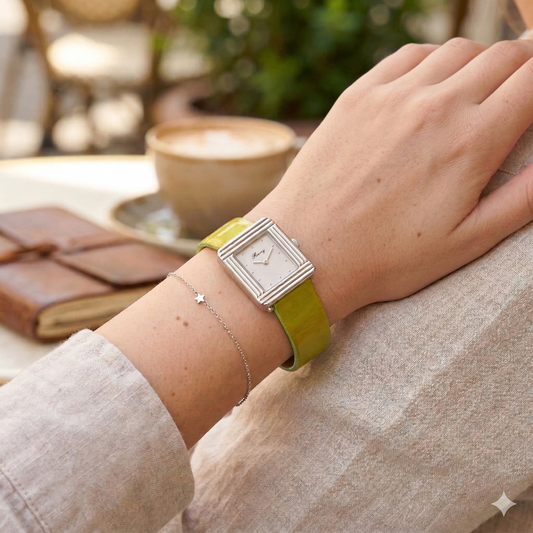 Poiray Ma Première (26x22mm) watch