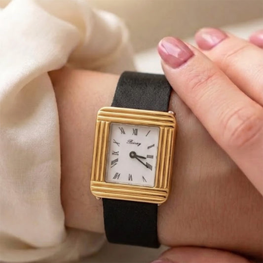 Poiray Ma Première (26x22mm) watch
