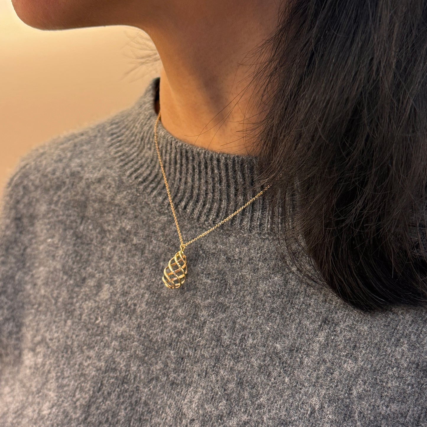 Tiffany & Co Venezia Luce 18K necklace