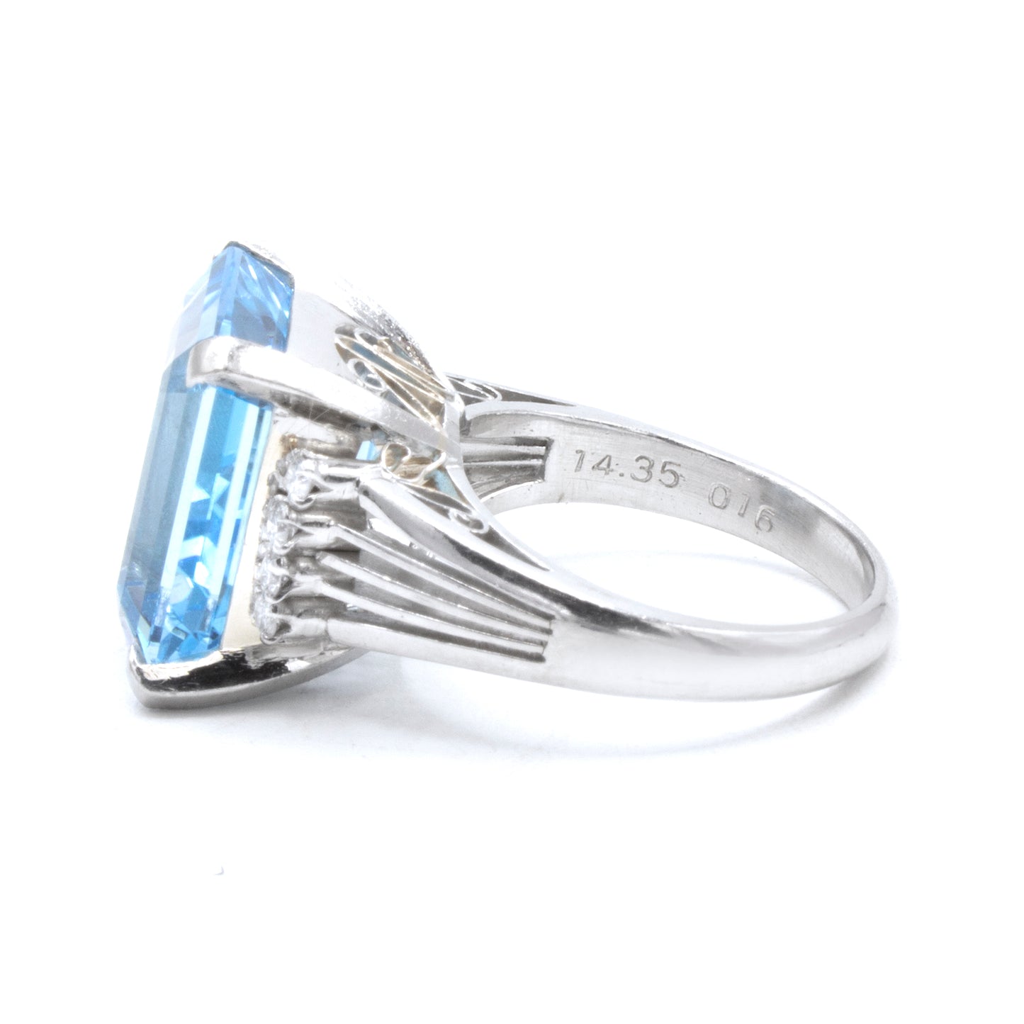 Blue Topaz platinium ring SIZE 50