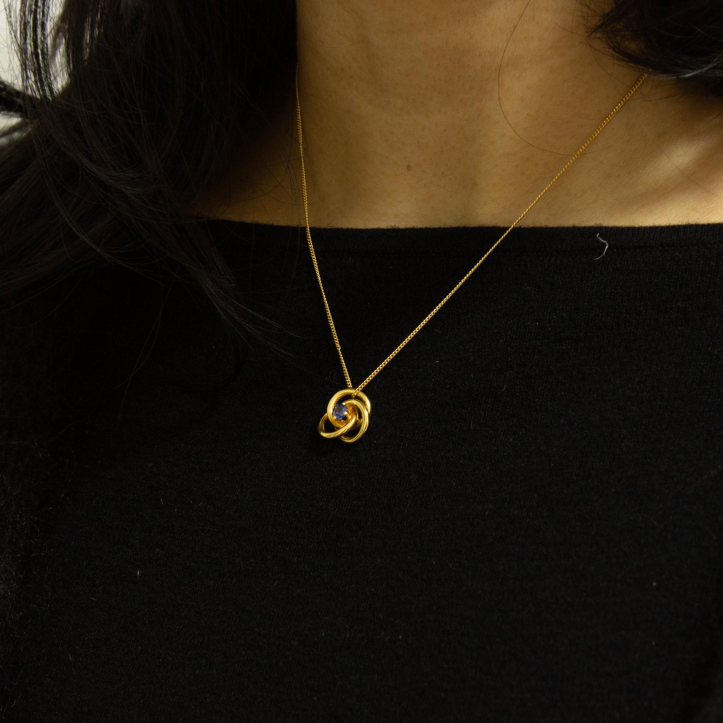 Tiffany & Co Triple Round Sapphire necklace