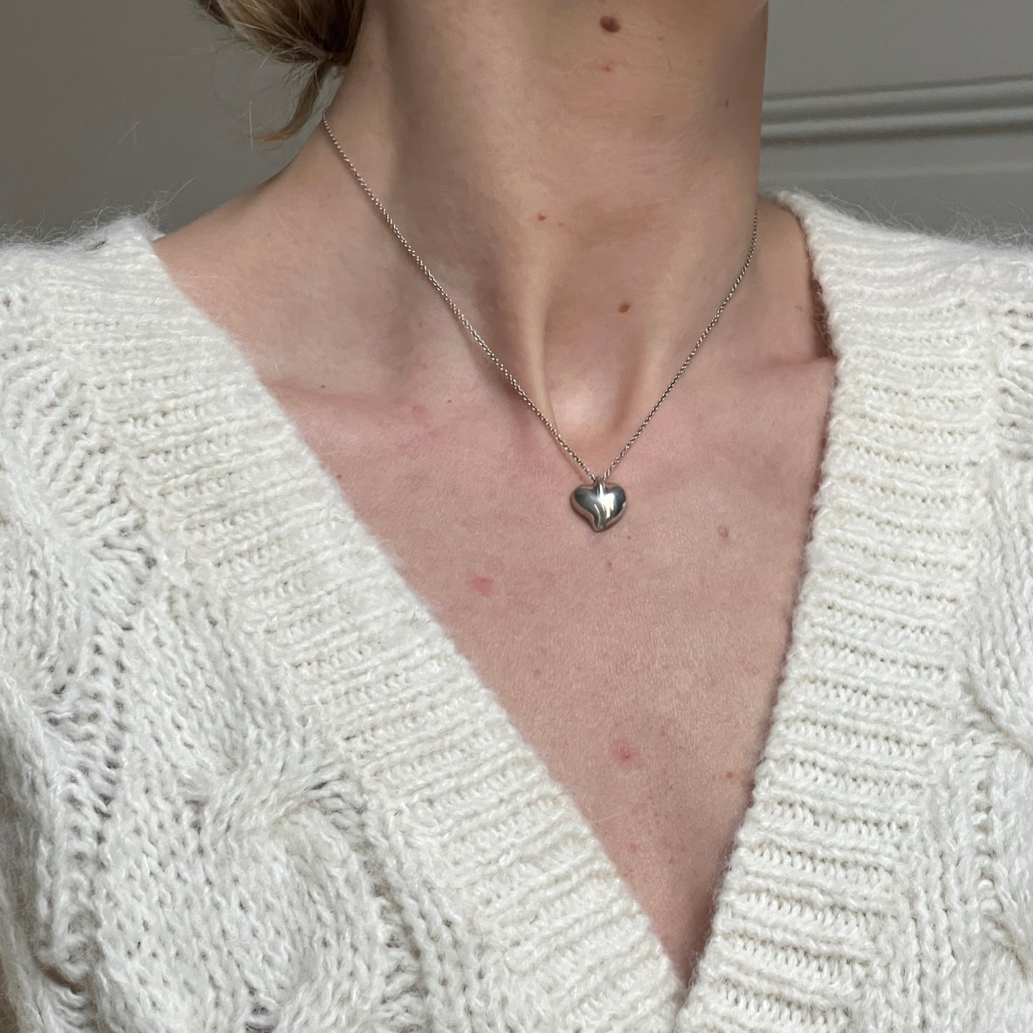 Tiffany & Co Curved Heart Elsa Peretti necklace