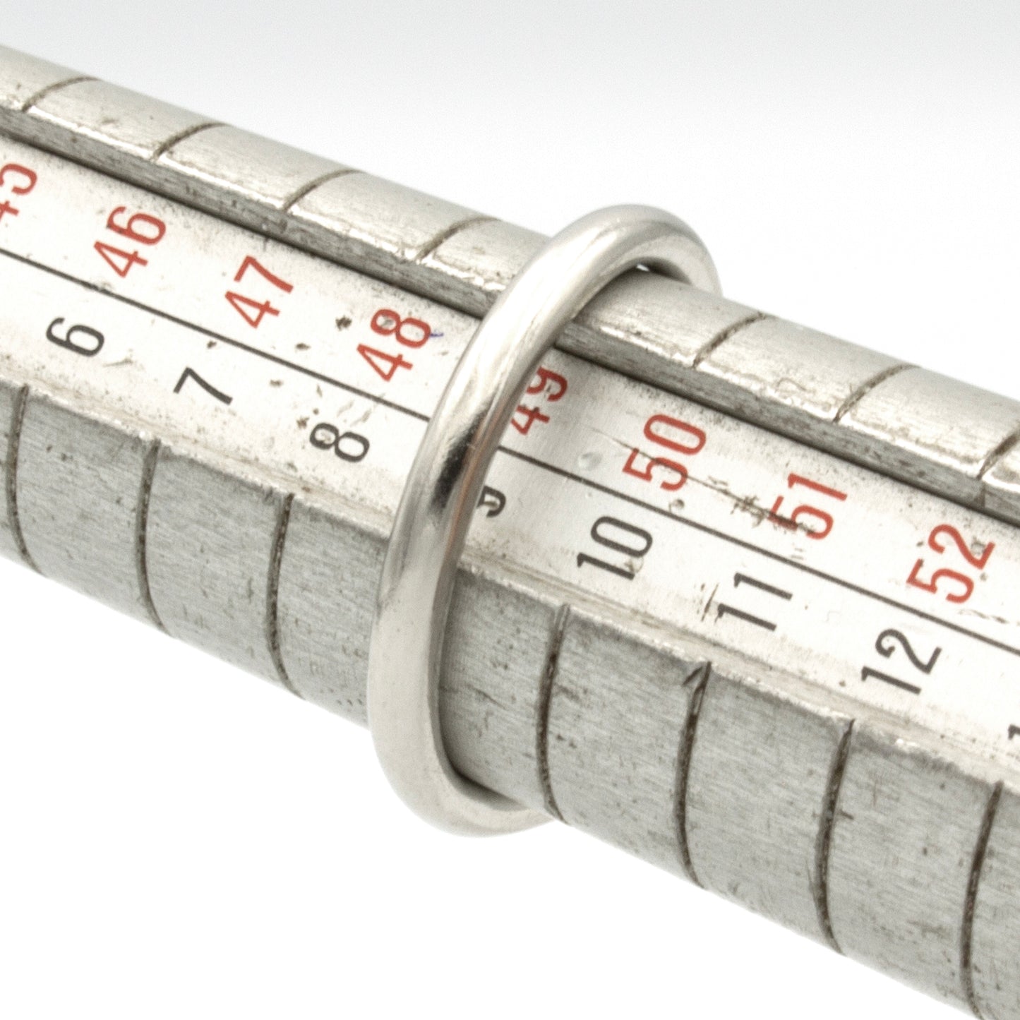 Tiffany & Co Curved wedding ring SIZE 49,5