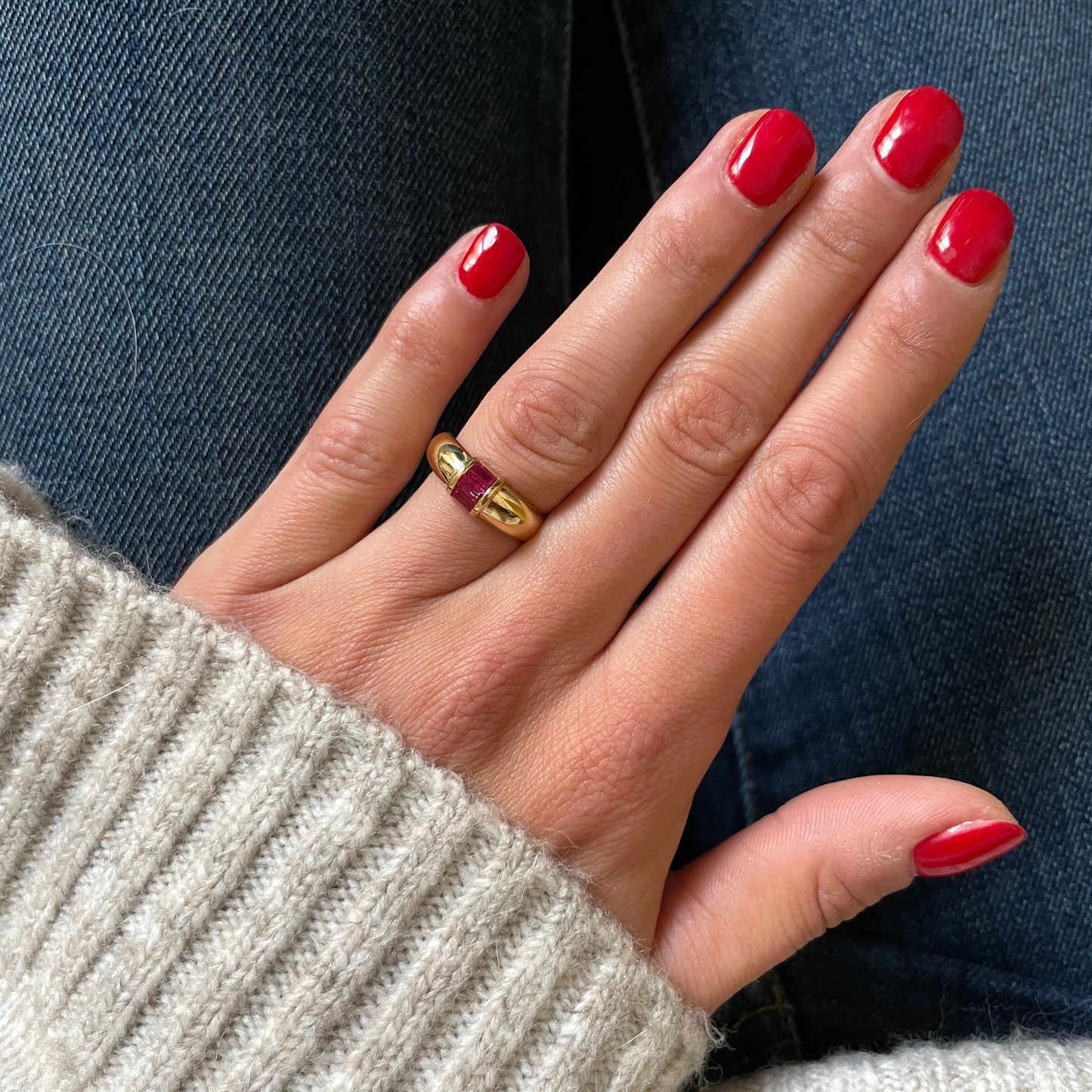Tiffany & Co rubies ring SIZE 50