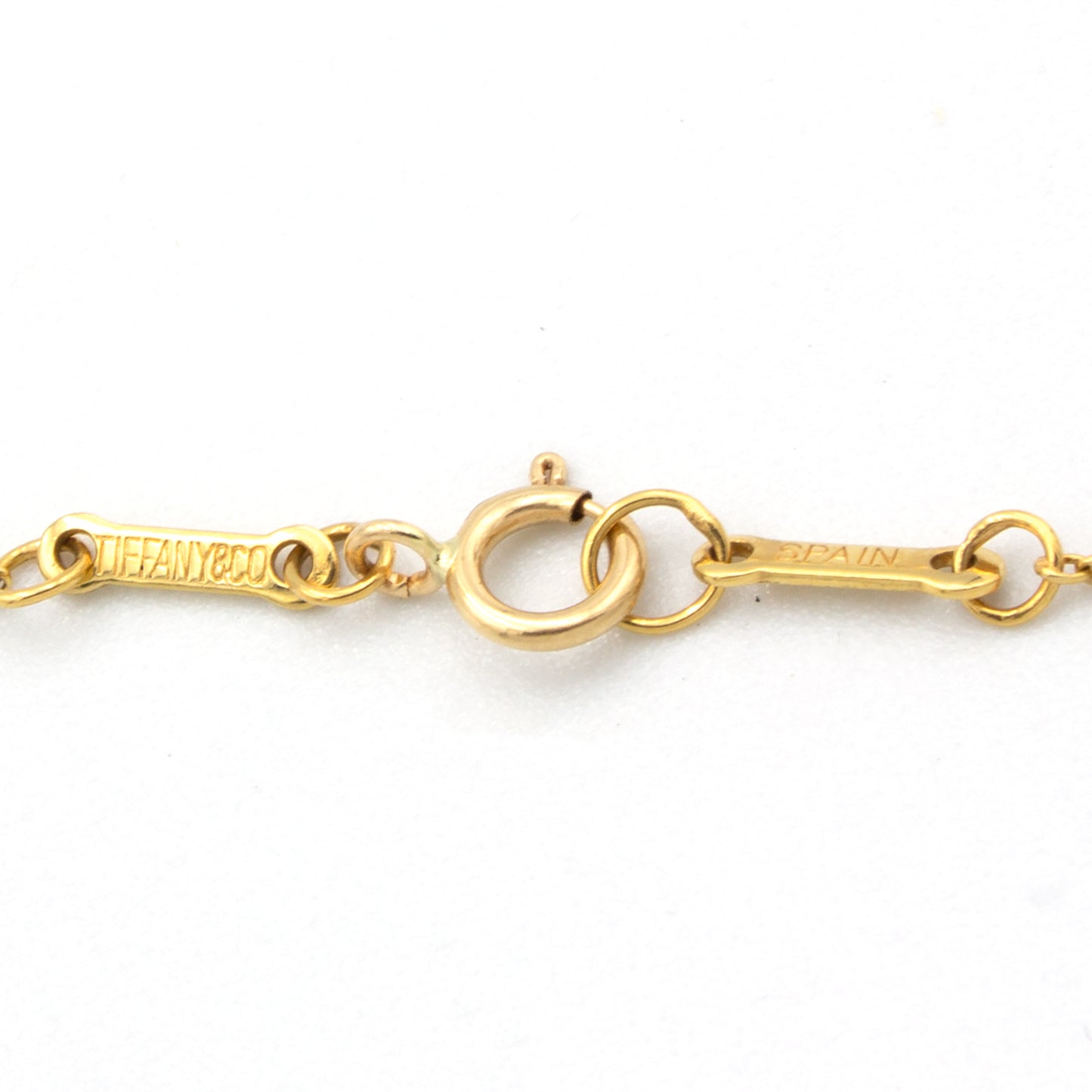 Tiffany & Co Open Heart 18K necklace