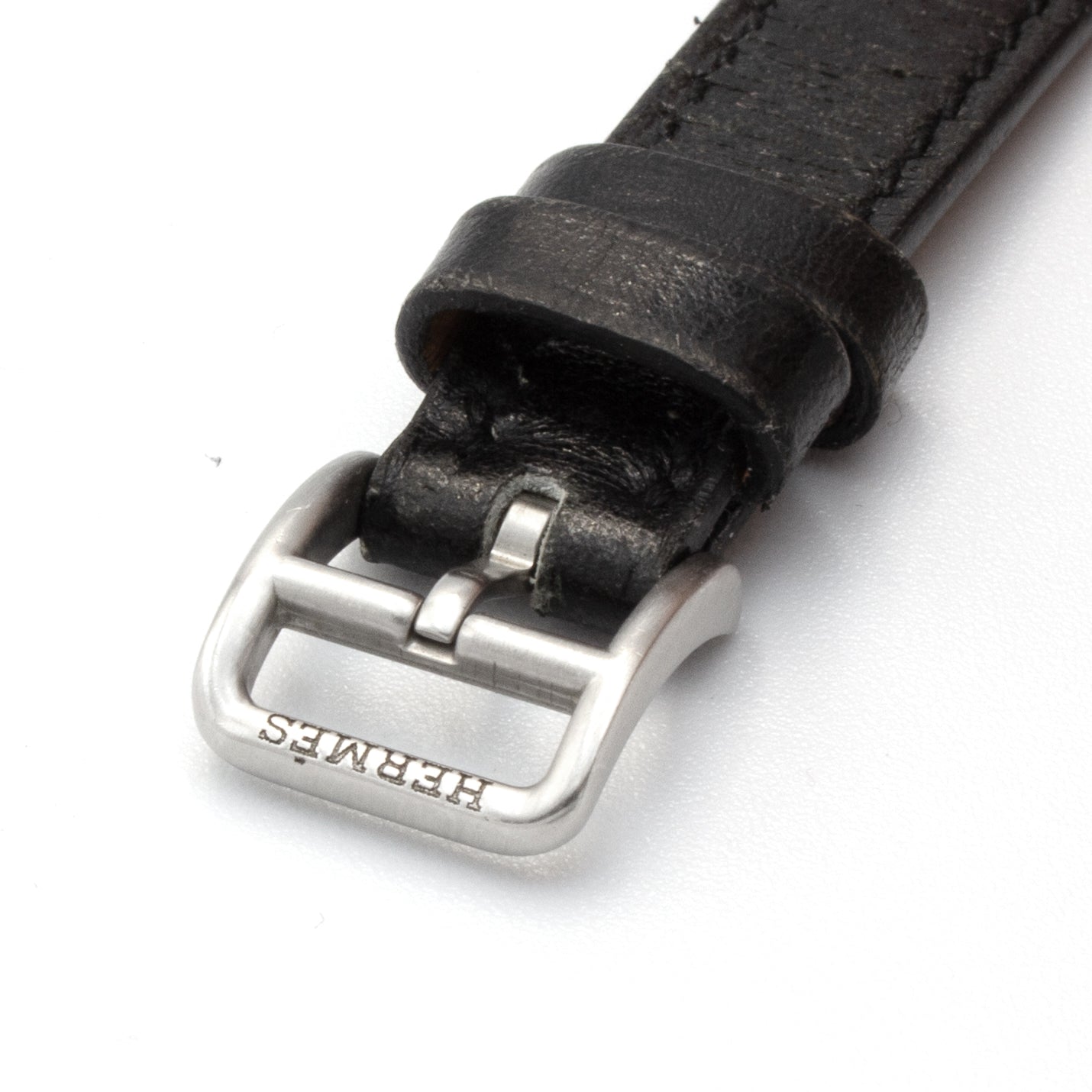 Hermès Médor ME2.111 watch