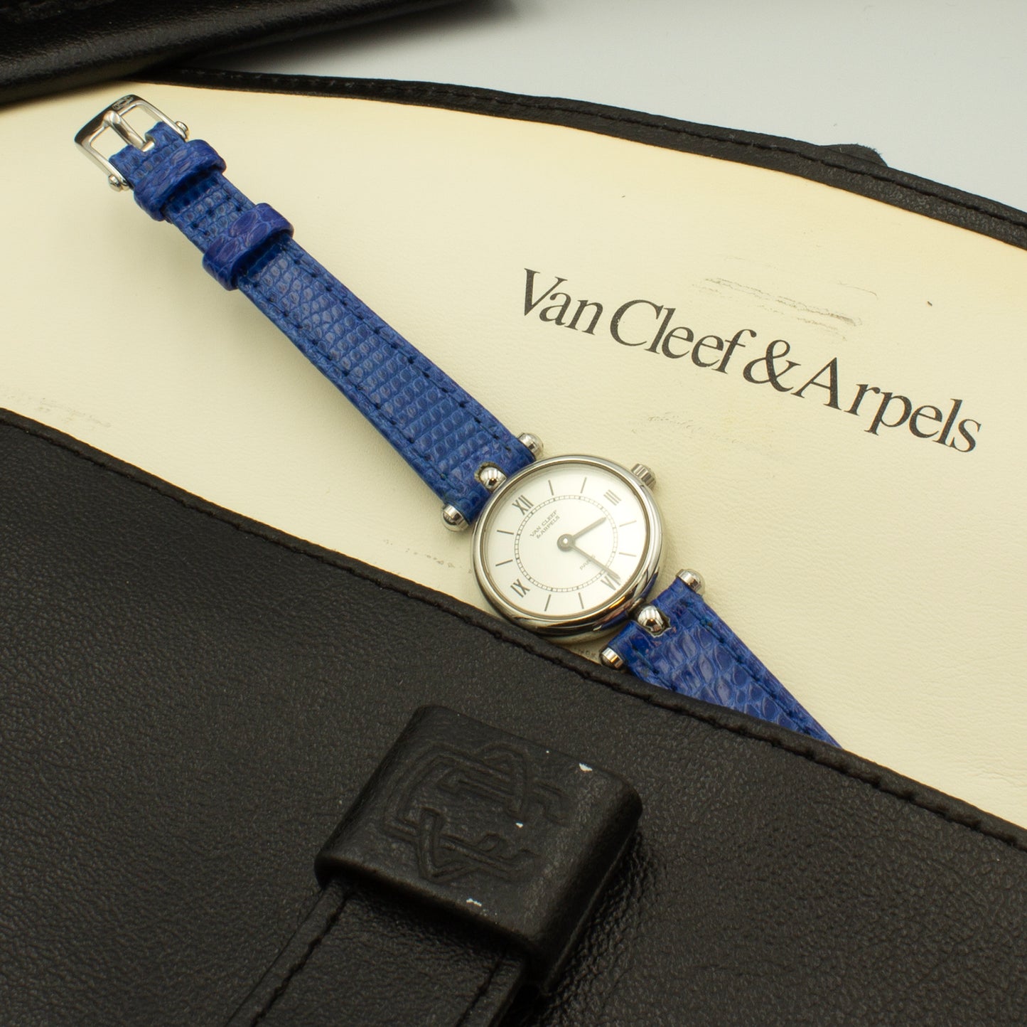 Van Cleef & Arpels La Classique watch