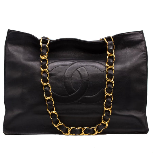 Chanel Tote CC bag