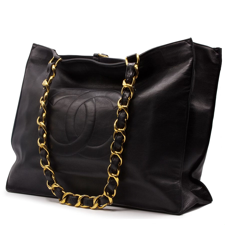 Chanel Tote CC bag