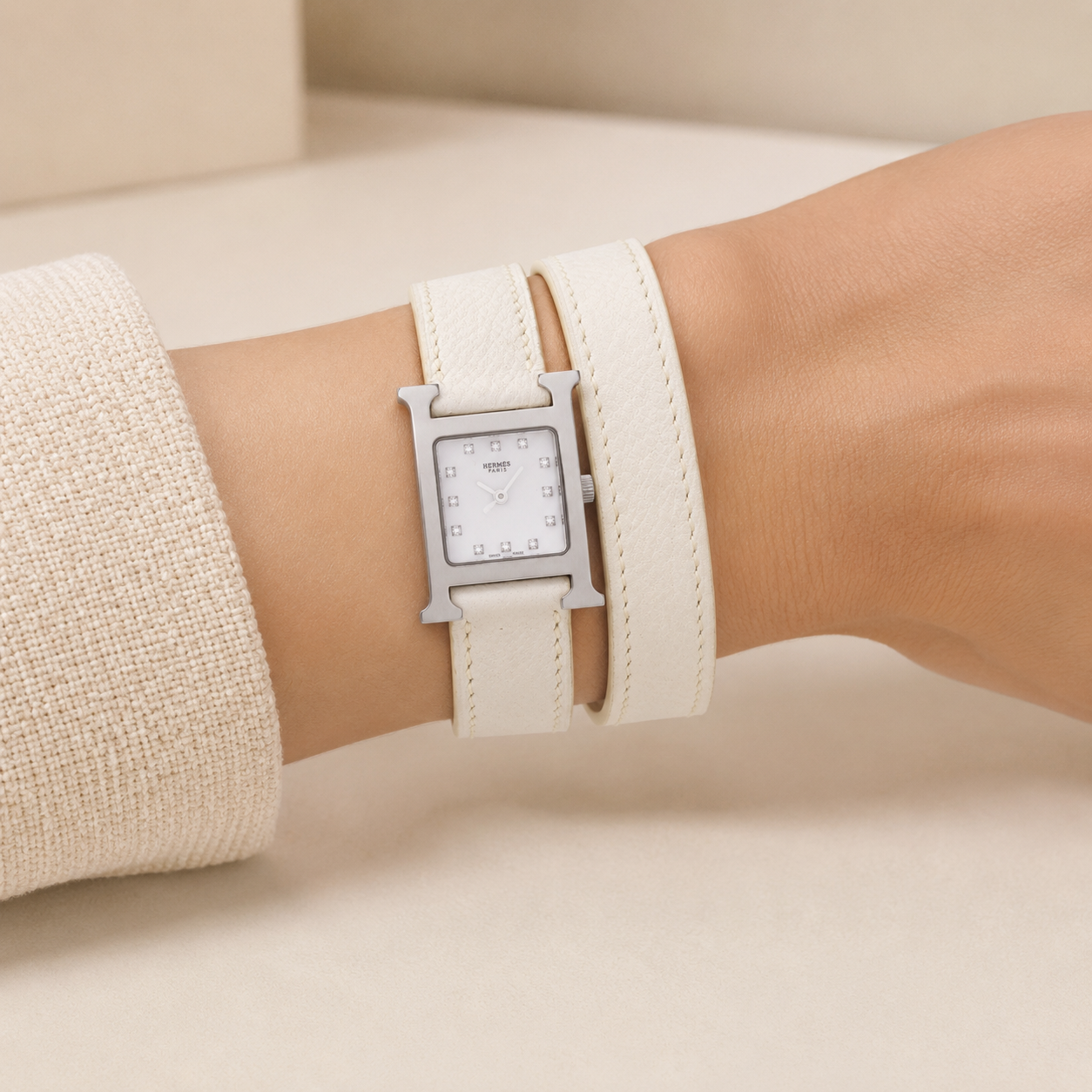 Hermès Heure H HH1.210 diamonds watch