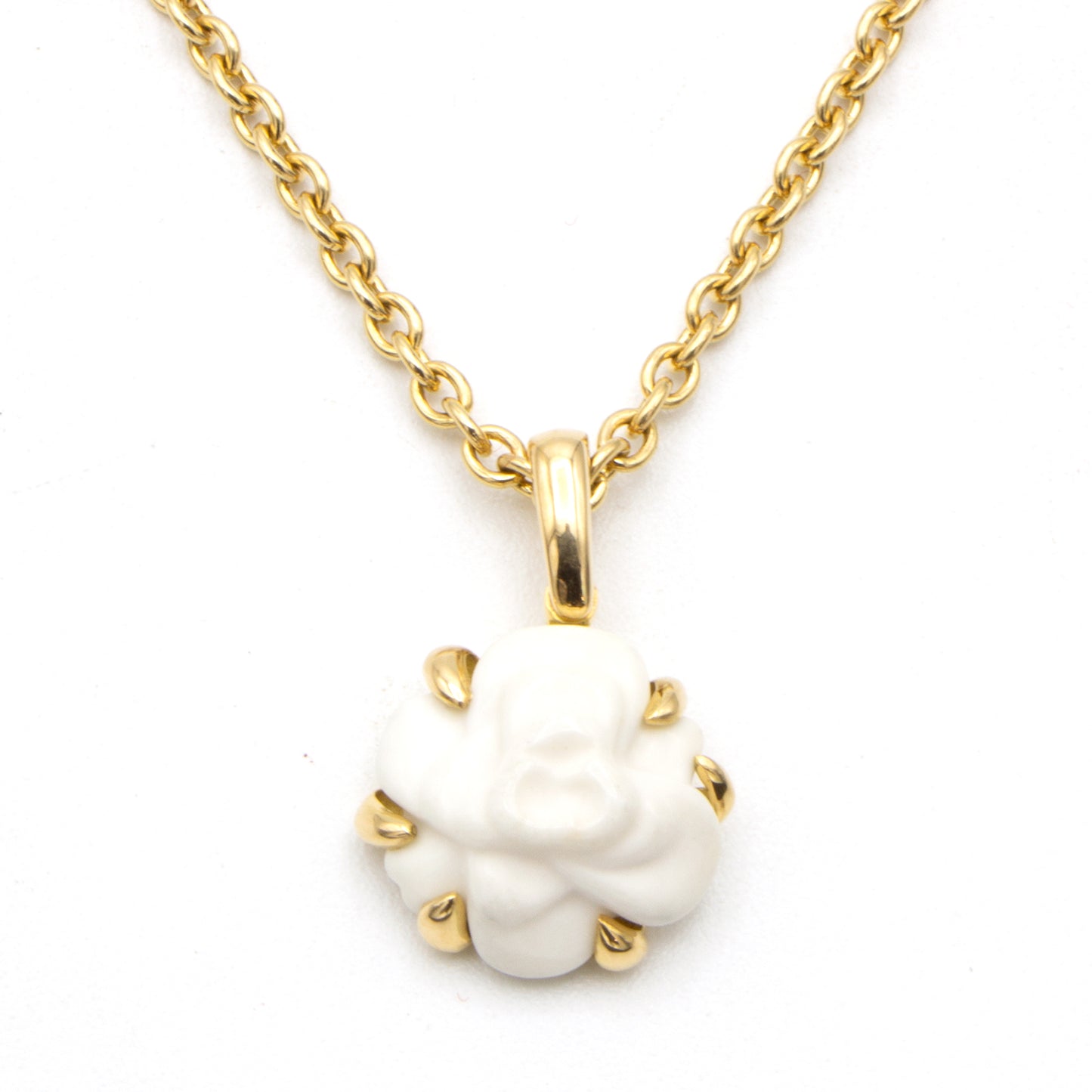 Chanel Camelia Gold necklace