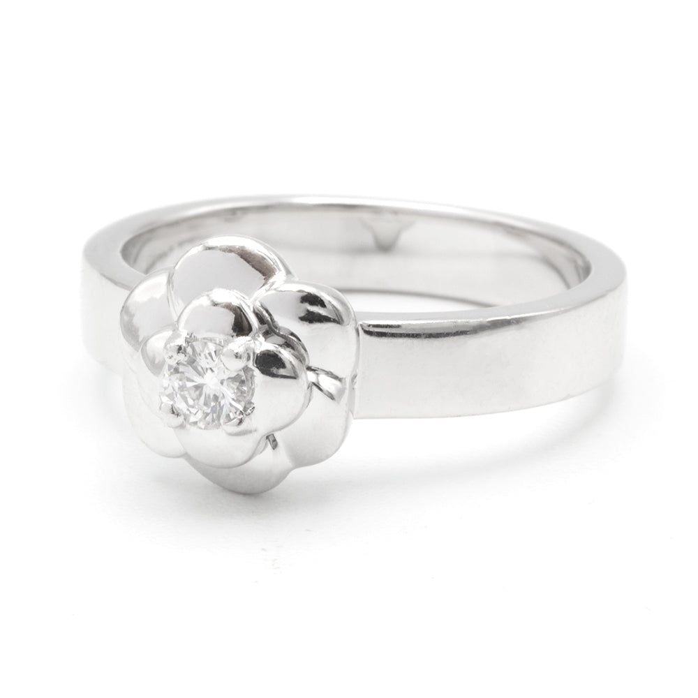 Chanel Camélia diamond ring SIZE 50