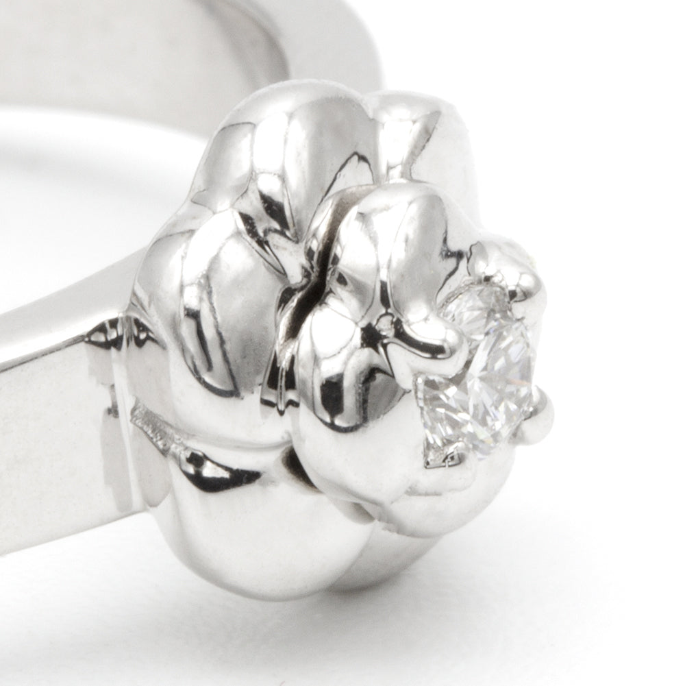 Chanel Camélia diamond ring SIZE 50