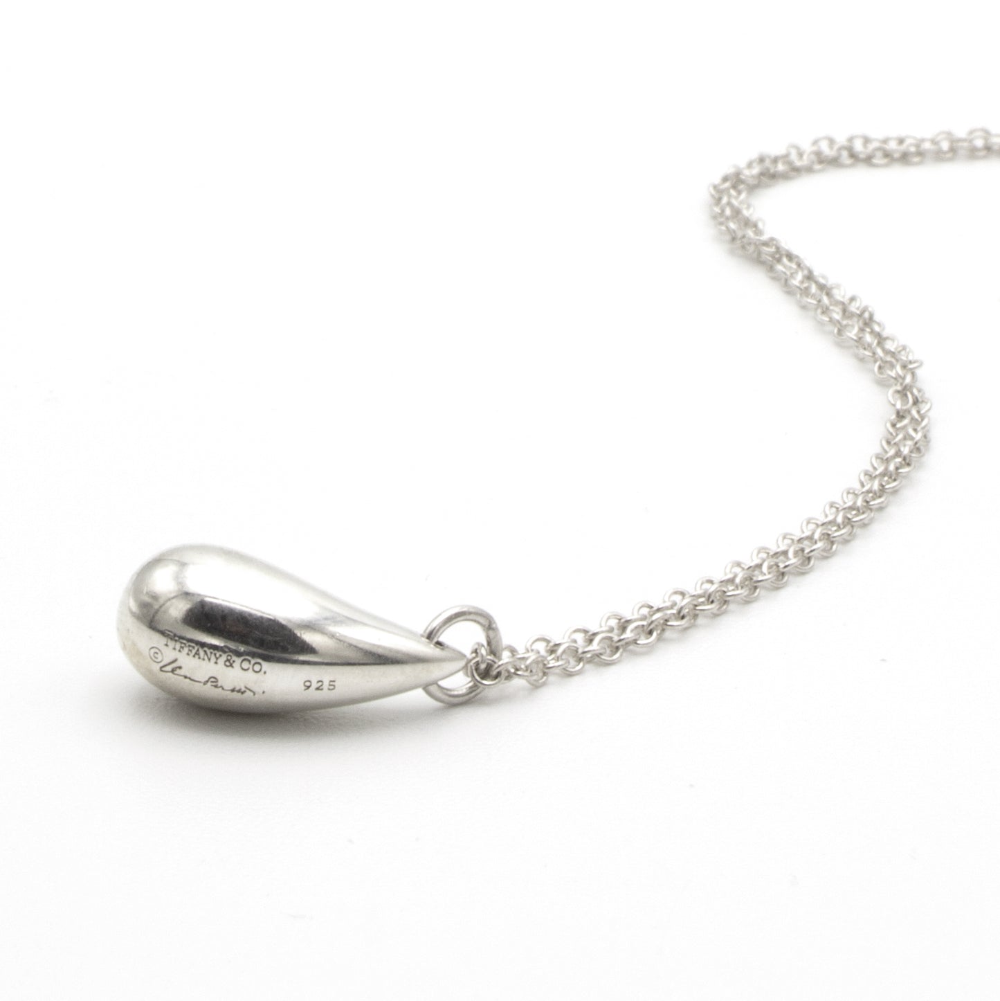 Tiffany & Co Teardrop Elsa Peretti necklace