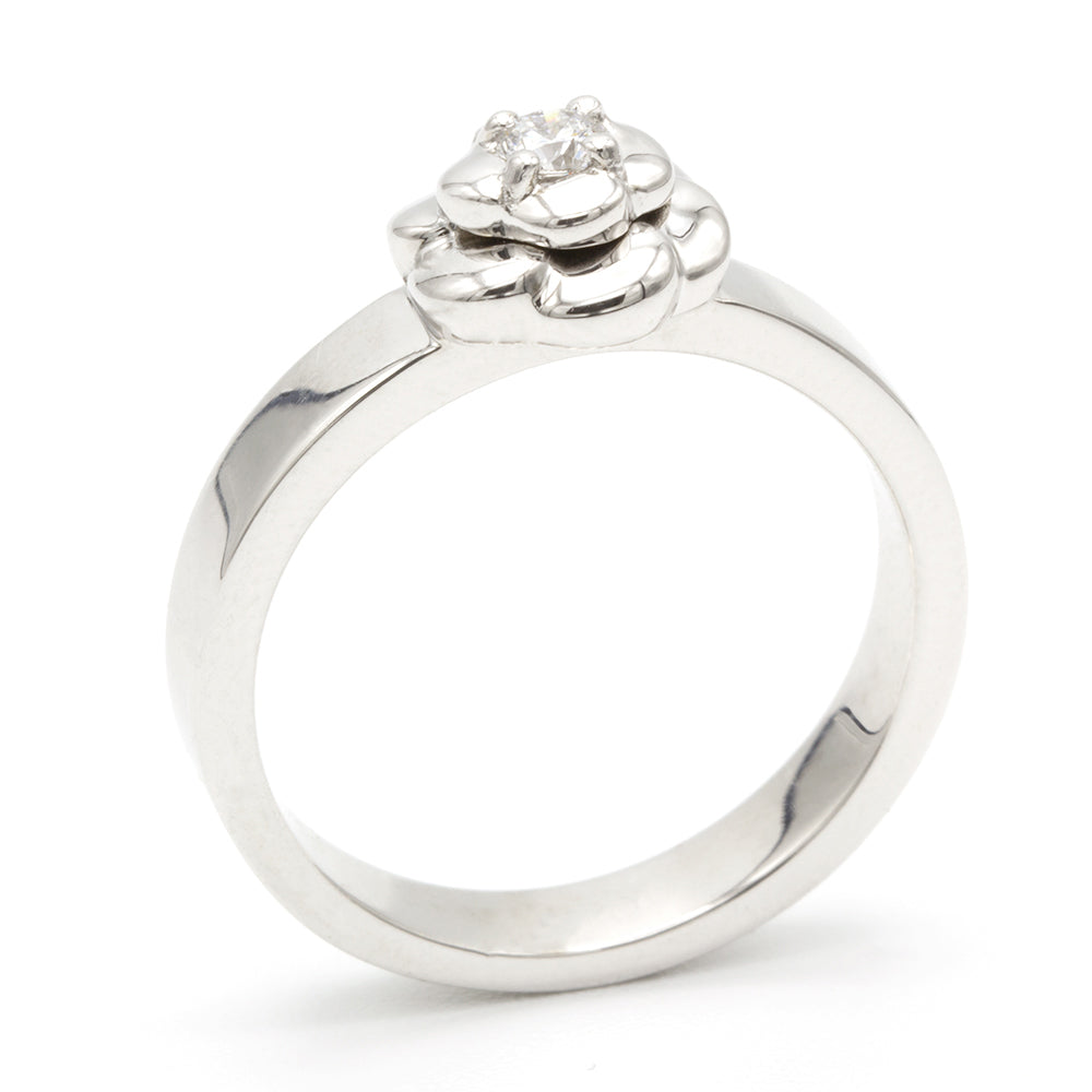 Chanel Camélia diamond ring SIZE 50