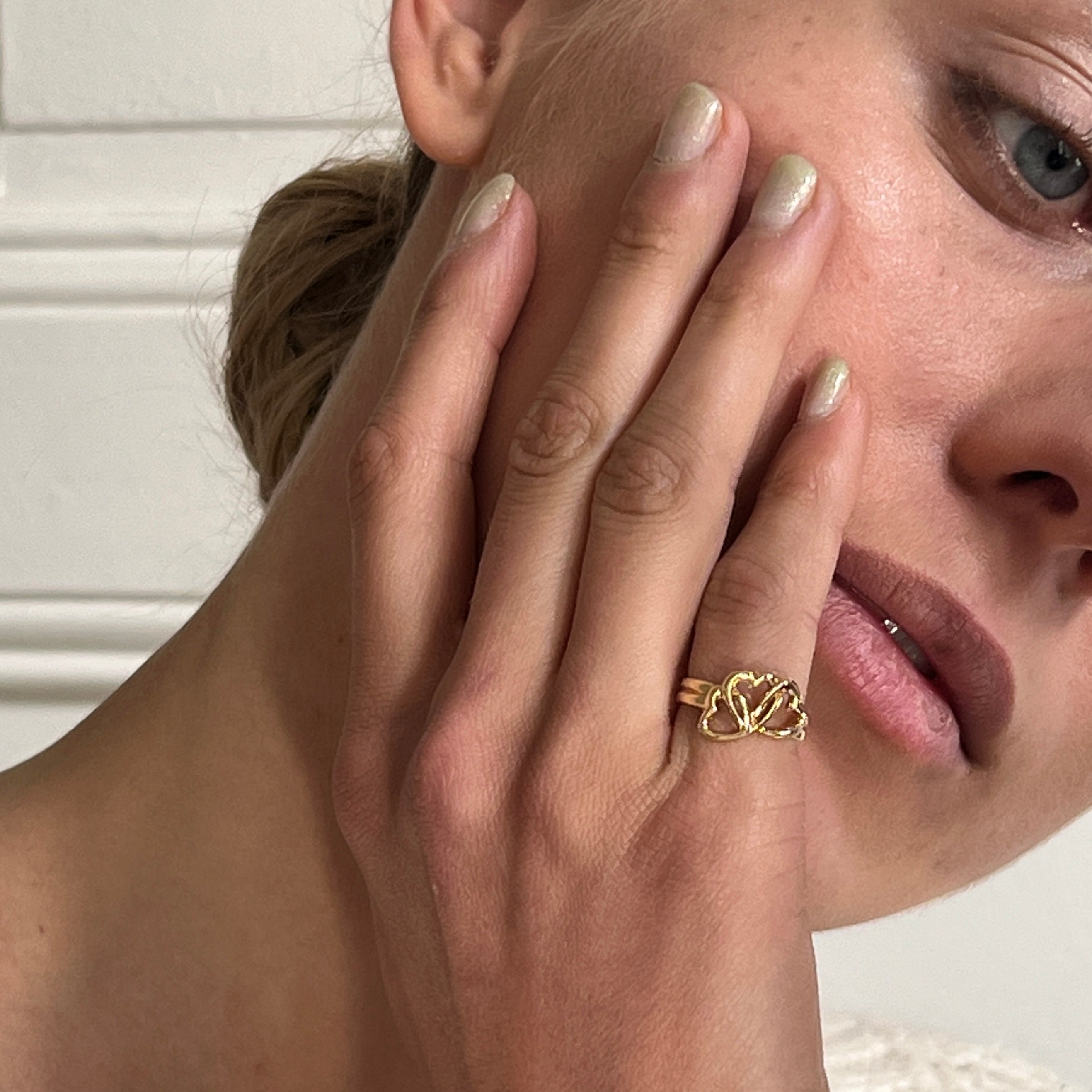 Tiffany Co Triple Heart ring Luxe Em