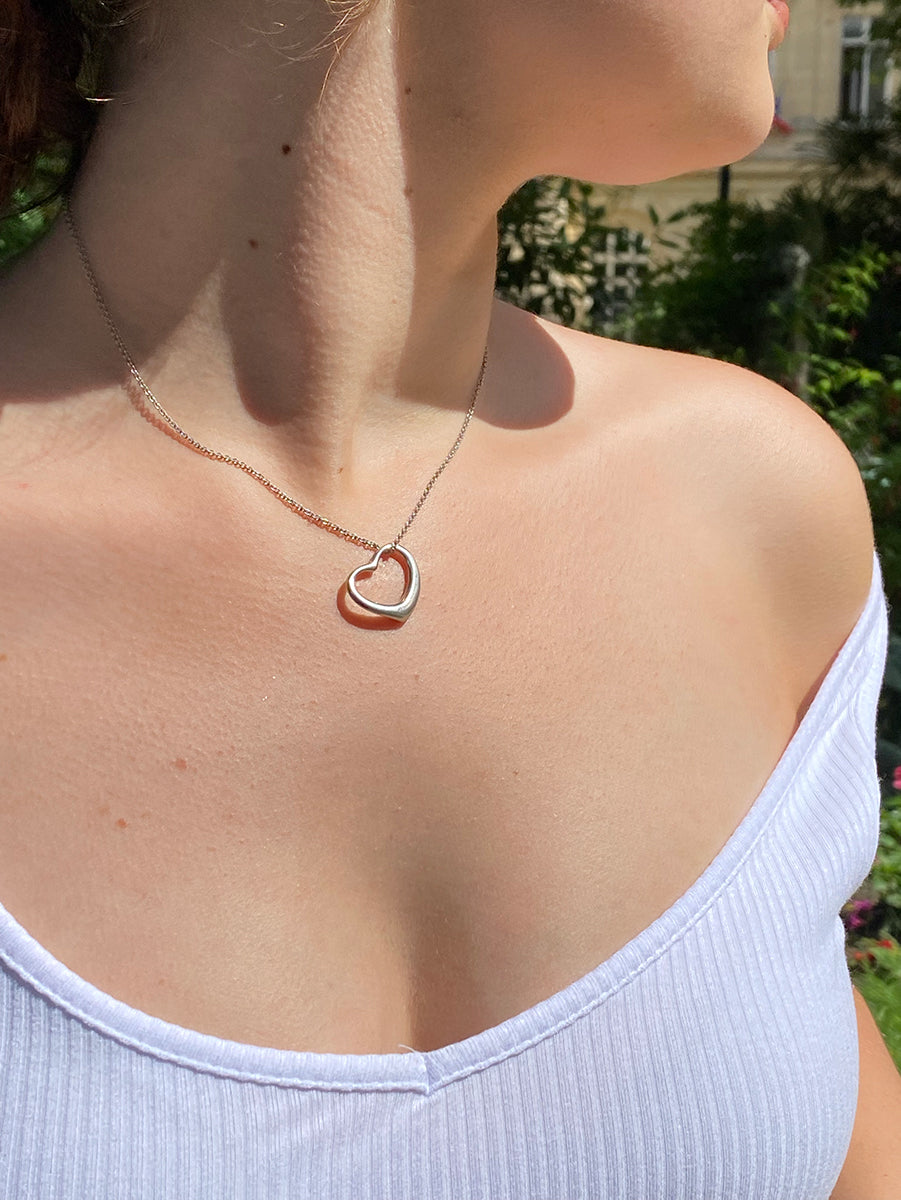 Authentic! Tiffany & Co Elsa Peretti 18k Yellow Gold Diamond Open Heart  Necklace | Fortrove